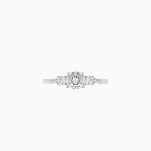 Stilvoller Silberring mit Zirkonia