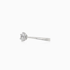 Anillo de plata con diseño hexagonal