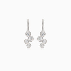 Stříbrné visací náušnice se čtyřmi zirkonovými kuličkami