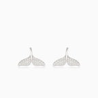 Boucle d'oreille en forme de nageoire de baleine en argent