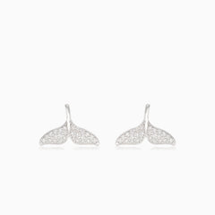 Boucle d'oreille en forme de nageoire de baleine en argent