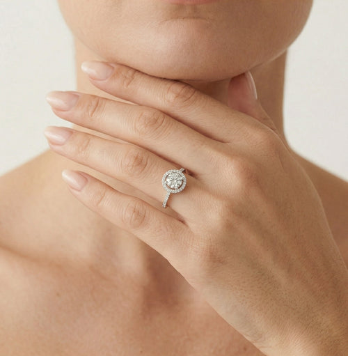 Women prong set cubic zirconia ring