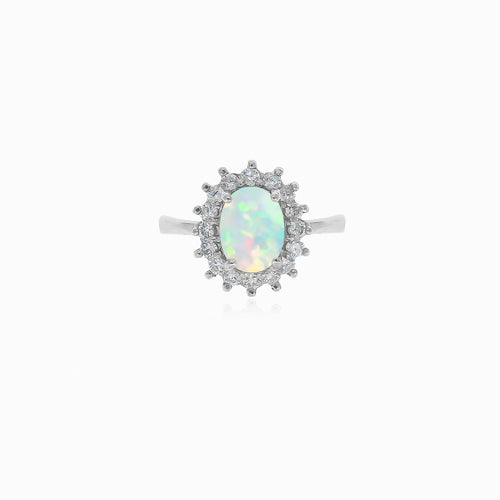 Schicker Damenring aus Silber mit weißem Opal