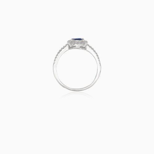 Chic women silver ring with synthetic sapphire and cubic zirconia