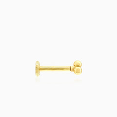 Elegantní zlatý piercing s trojitým kuličkovým designem