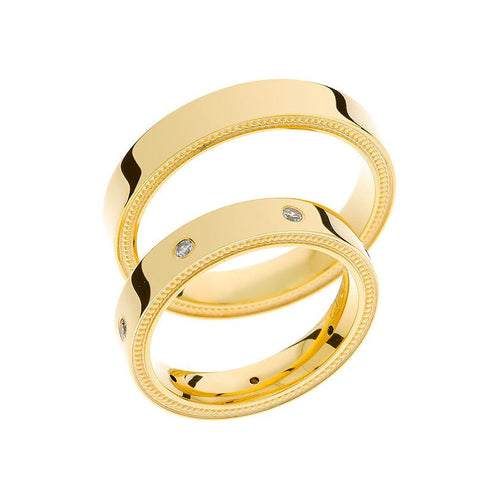 Elegant yellow gold wedding ring with optional stones