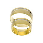 Eheringe aus mattem Gelbgold und Weißgold