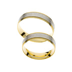 High polished yellow and matte white gold wedding ring