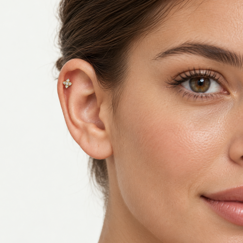 Four-Petal Gold Piercing With Zirconia