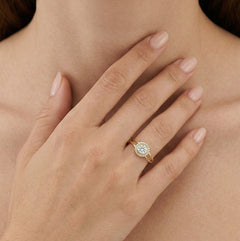 Polished shimmering yellow gold ring