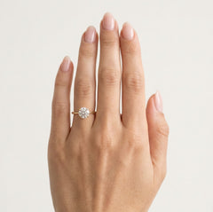 Zlatý prsten se čtyřmi krapnami