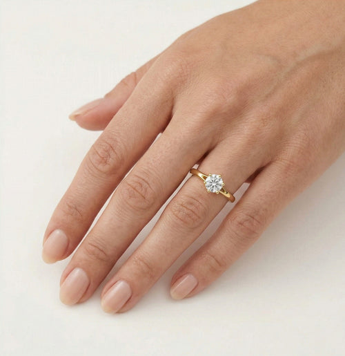 Zlatý prsten se šesti krapnami