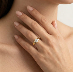 Double prong gold ring