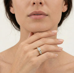 Dvouřadý solitaire