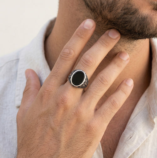 Silver men ring with dark onyx center