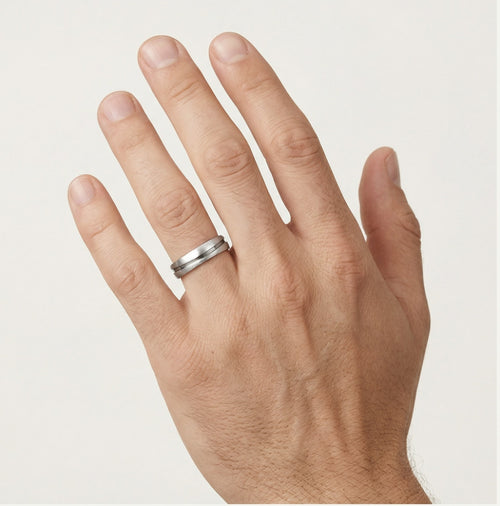 Anillo de boda mitad mate mitad pulido con rodio negro