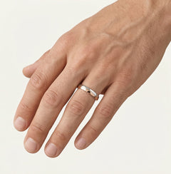 Eleganter Ehering aus Weiß- und Roségold