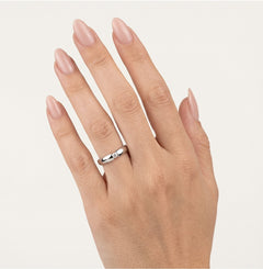 Bague de mariage classique en or blanc
