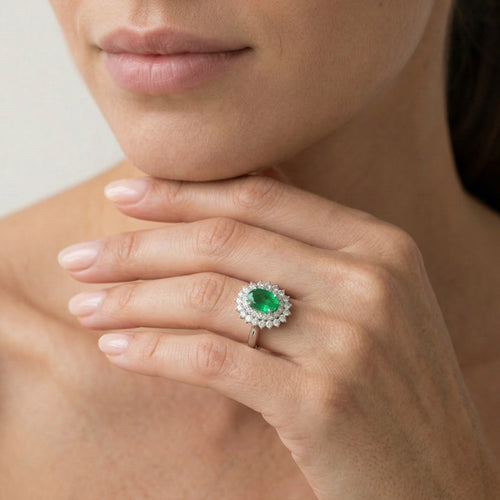 Royal emerald white gold ring