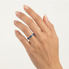 Prsten s modrým safírem