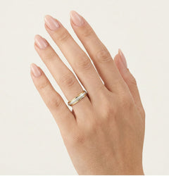 Dvoubarevný snubní prsten