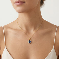 Pendentif en or avec quartz bleu ovale