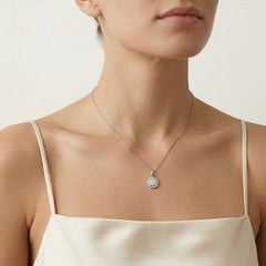 Full circle pendant