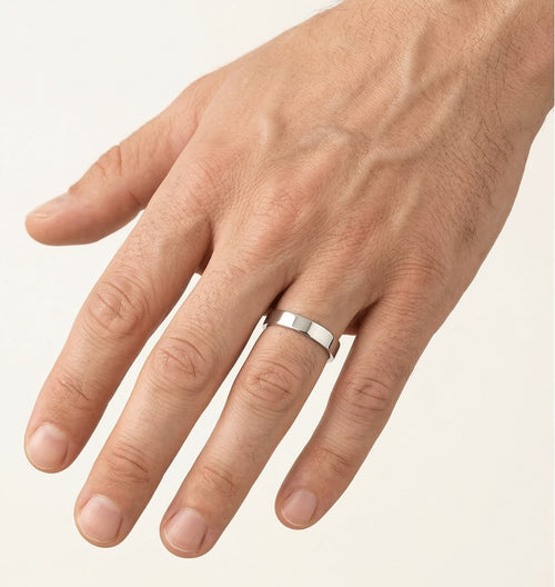 Elegante anillo de boda eterno de oro blanco