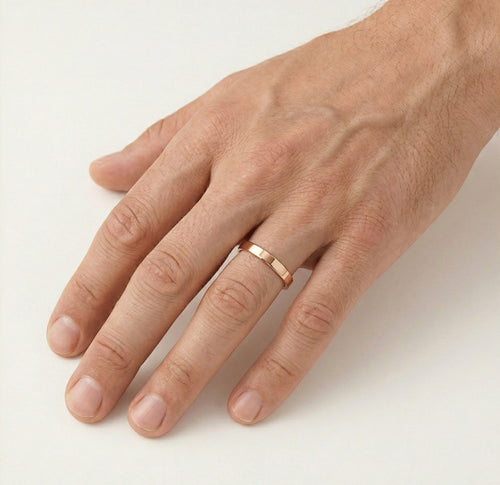 Anillo de boda elegante y delgado de 2 mm en oro rosa