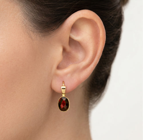 Timeless oval gold drops
