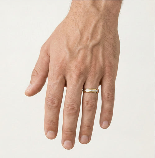 Ehering mit zweifarbiger Detailverarbeitung