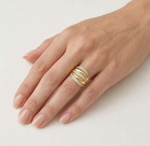 Glänzender Gelbgold-Ring mit Zirkonia