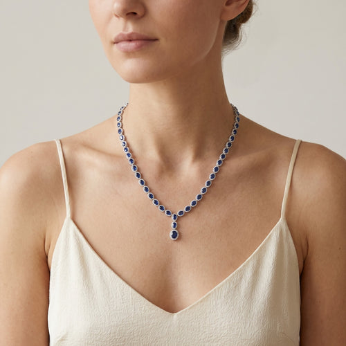 Sterlingsilber Halo Halskette mit Saphir