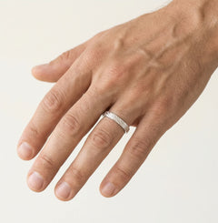 White gold wedding ring with high polish and matte finish