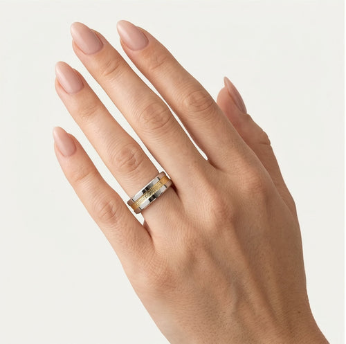 Gelb- und Weißgold Ehering