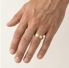 Bagues de mariage élégantes en or jaune