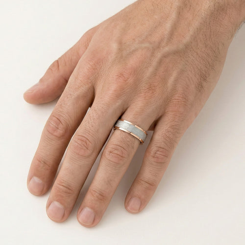 Široké snubní prsteny z růžového a bílého zlata