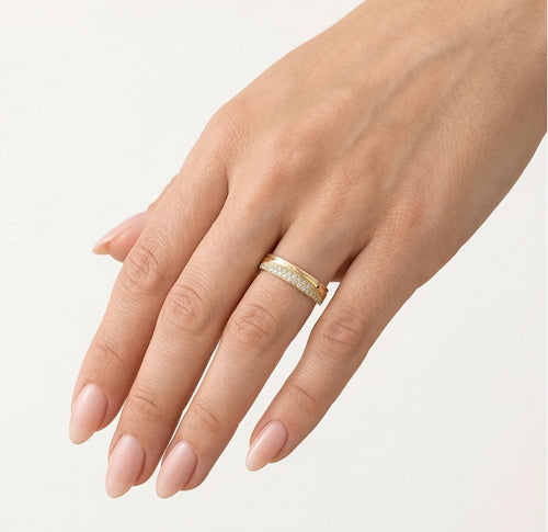 Gelb- und Roségold Ehering