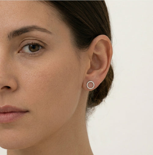 Boucles d'oreilles clous en diamant cercle
