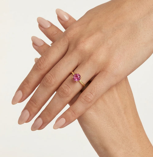 Gelbgoldring mit lila Quarz