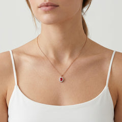 Collier fleur royale avec accents de diamant et rubis