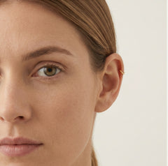 Women minimalist gold earcuff