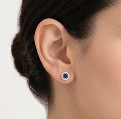 Round cut blue sapphire yellow gold earrings