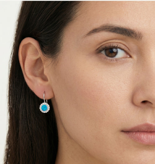 Pendientes halo de opal azul de plata esterlina