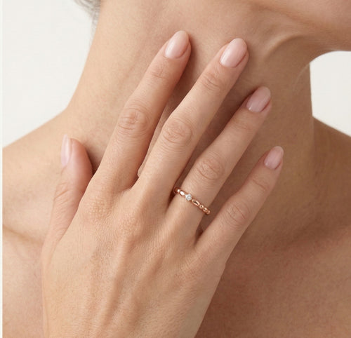 Zirkonový prsten z růžového zlata