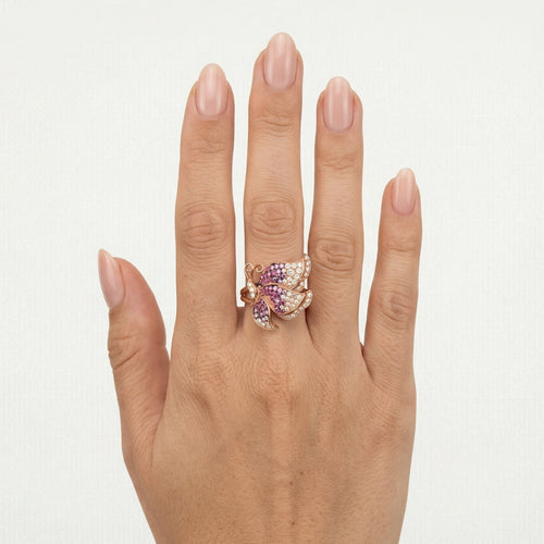 Charming 18kt gold butterfly ring