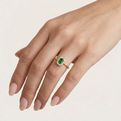 Rechteckiger Grünquarz-Halo-Ring