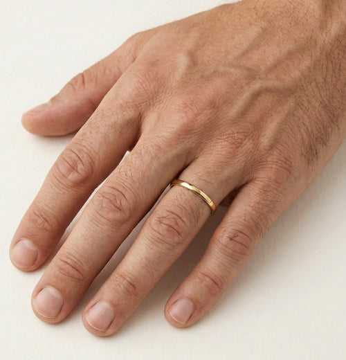 Anillo de boda ligero de 2 mm en oro amarillo