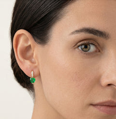 Boucles d’oreilles cœur en émeraude et zircon cubique