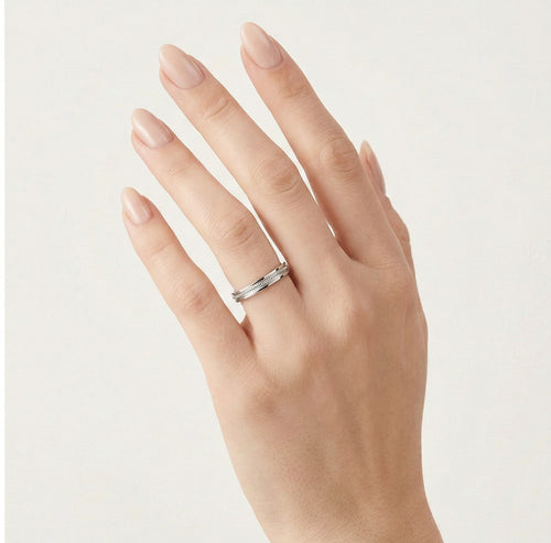 Weißgold-Trauringe mit filigranem Design